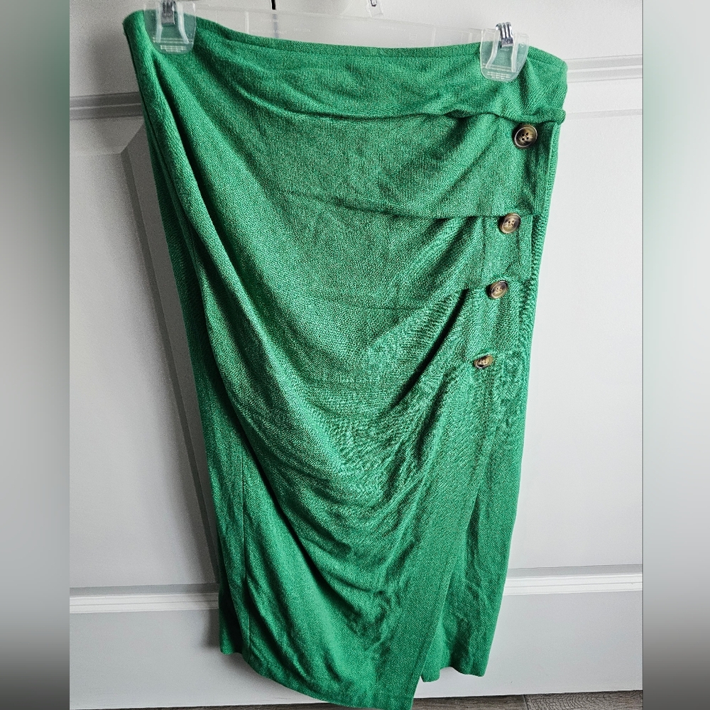 NY and Co Bright green pencil skirt